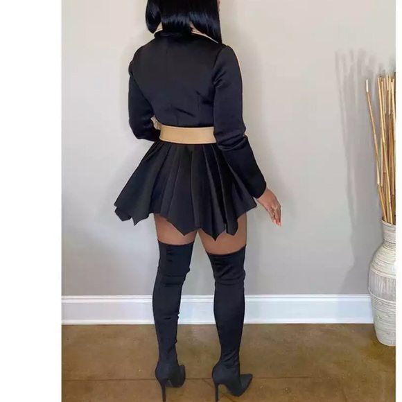 🧡🧡SHE’S FABULOUS!🧡🧡 - Picture 2 of 7